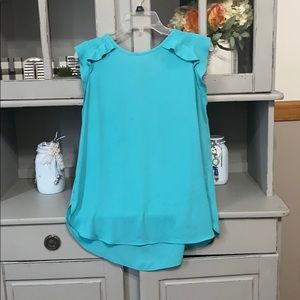 Women’s Flutter Sleeve Blouse